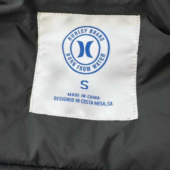 Hurley - men hooded puffer jacket (small) - Picture 7 of 7